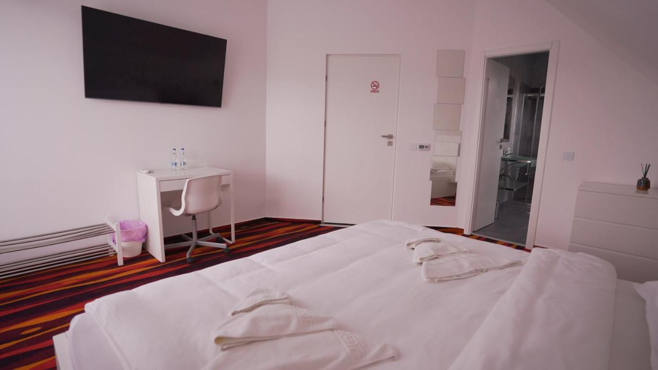 Vivo House Bed and Breakfast Târgu-Mureş Eksteriør billede